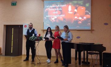 1.Adventes svecītes iedegšana Barkavas struktūrvienībā