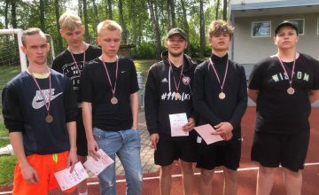 Futbola sacensības