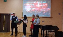 Iedegsim pirmo Adventes svecīti Barkavas struktūrvienībā